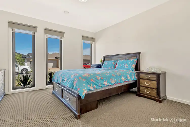 Second view of Homely house listing, 6 Featherwood Crescent, Craigieburn VIC 3064