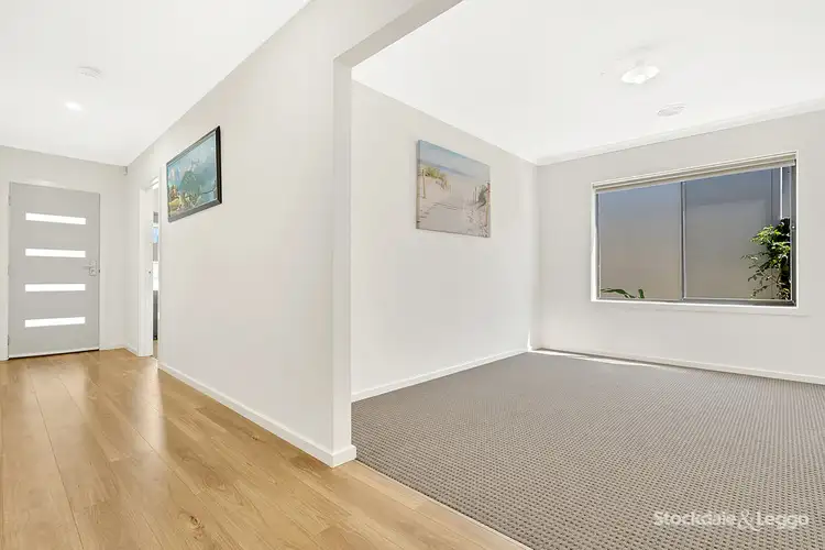 Fourth view of Homely house listing, 6 Featherwood Crescent, Craigieburn VIC 3064