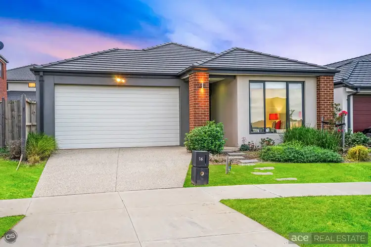 Second view of Homely house listing, 16 Newport Avenue, Williams Landing VIC 3027