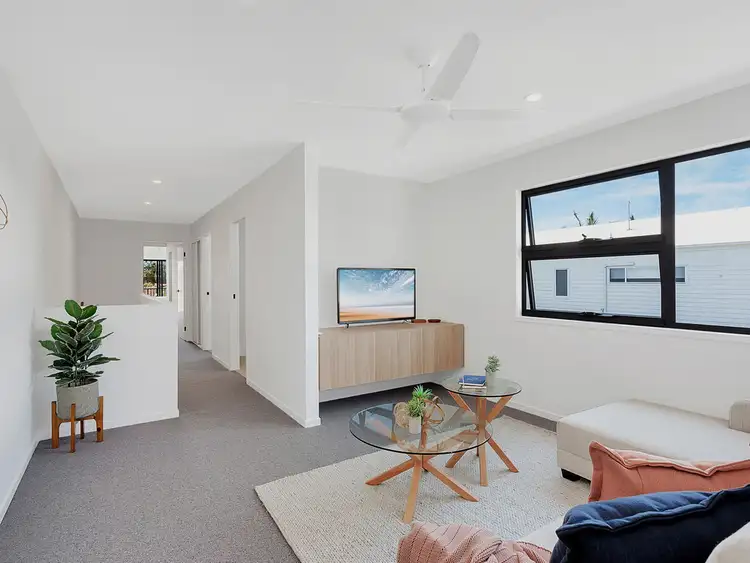 Fifth view of Homely villa listing, 2/99 Nobby Parade, Miami QLD 4220