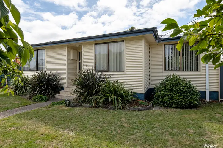 1 Pergola Crescent, Wynyard TAS 7325