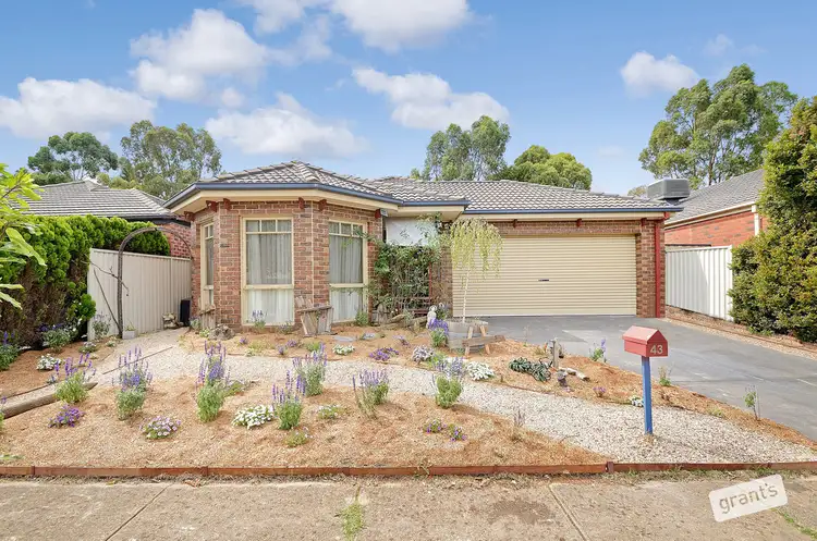 43 Spring Circuit, Pakenham VIC 3810