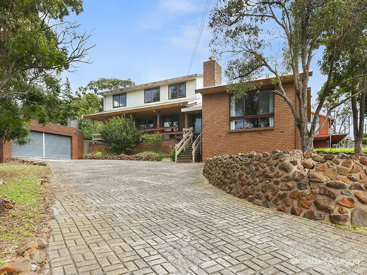 284 Scenic Road, Highton VIC 3216