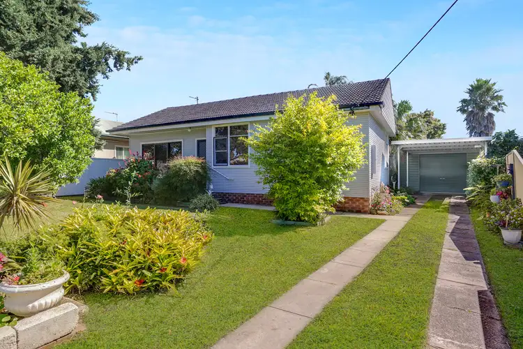 12 Avonlea St, Dapto NSW 2530