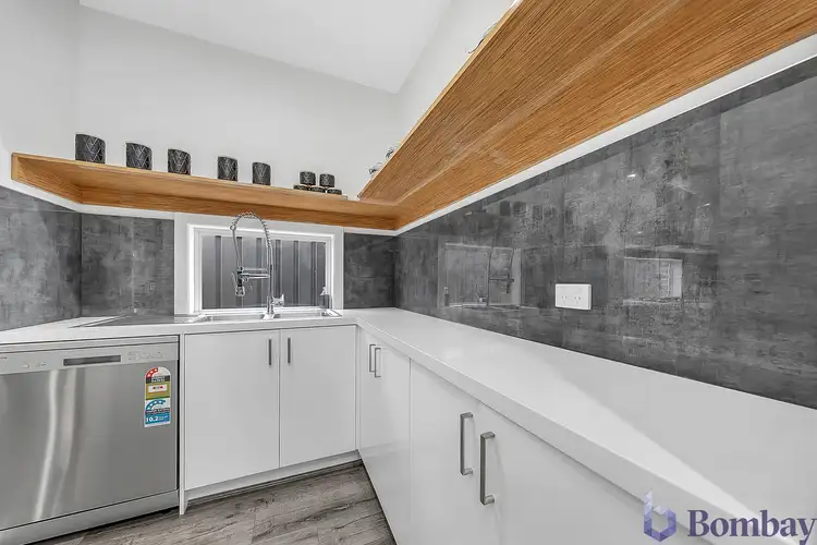 Fifth view of Homely house listing, 598 Grand Boulevard, Craigieburn VIC 3064