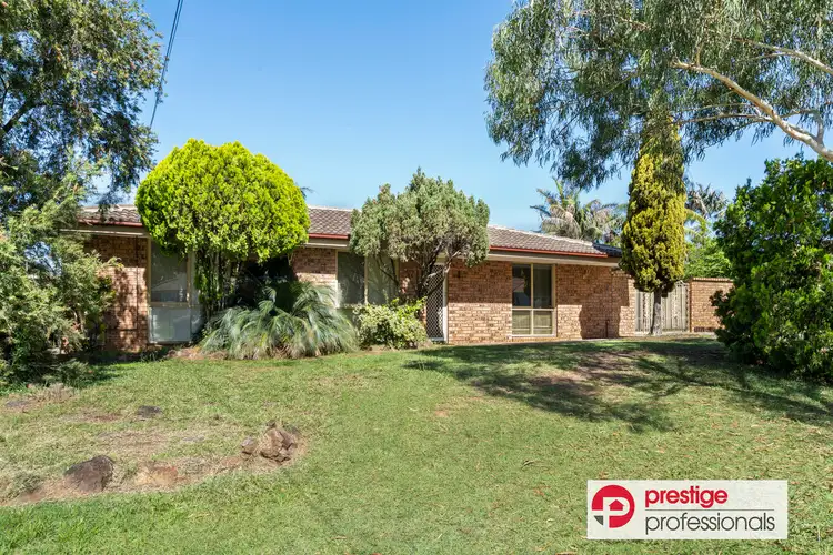 3 Brigalow Avenue, Casula NSW 2170
