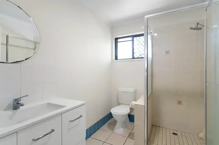Sixth view of Homely unit listing, 4/25 Byron Street, Mackay QLD 4740