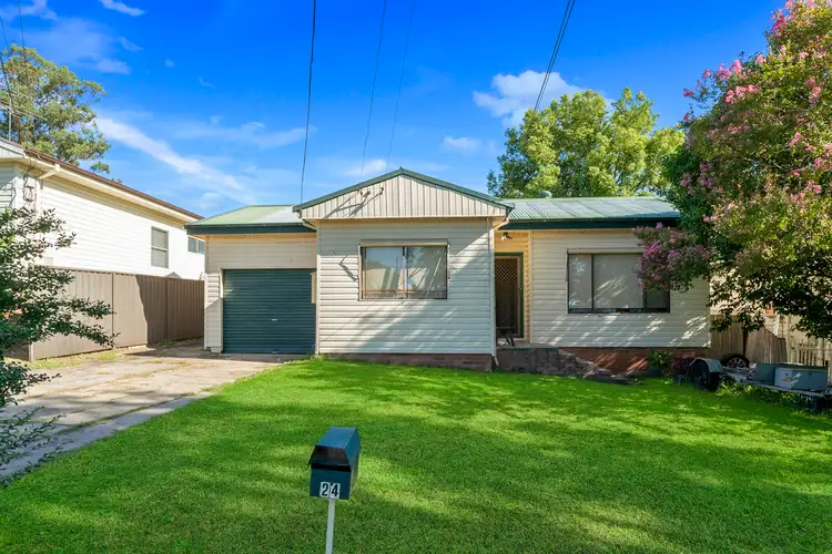 24 Hilltop Avenue, Blacktown NSW 2148