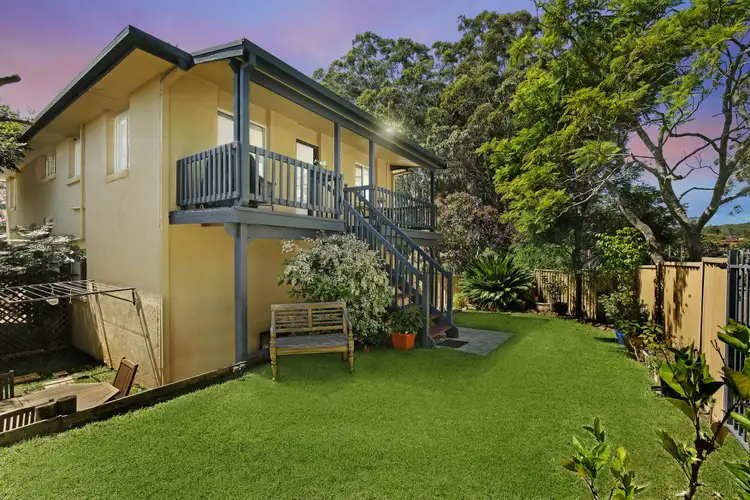2/2 Lakewood Avenue, Green Point NSW 2251