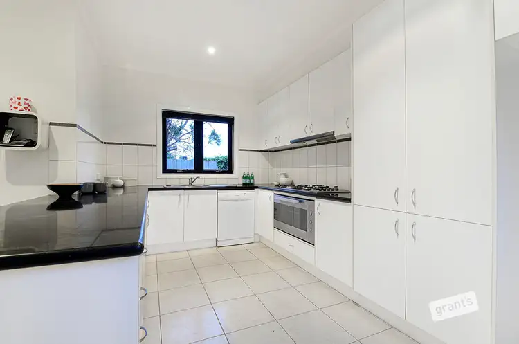 Sixth view of Homely townhouse listing, 2/143 Lower Dandenong Road, Mentone VIC 3194