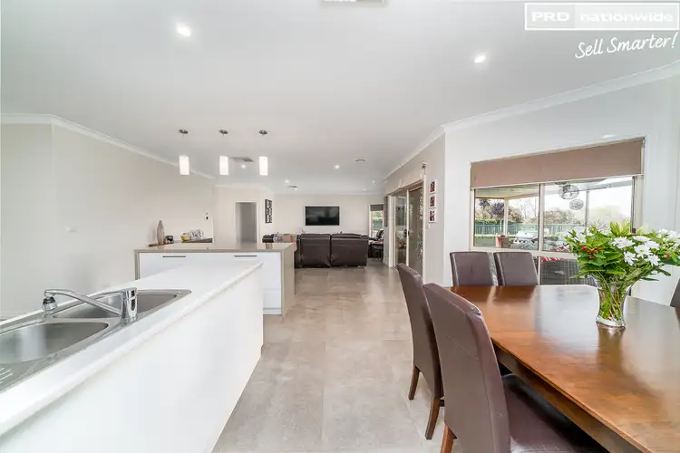 Fifth view of Homely house listing, 6 Campaspe Close, Springvale NSW 2650