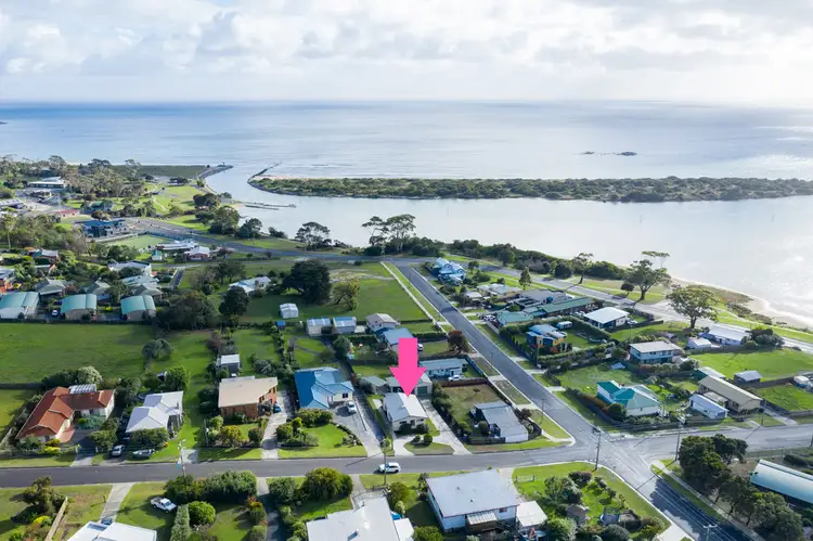 10 Frances Street, Bridport TAS 7262
