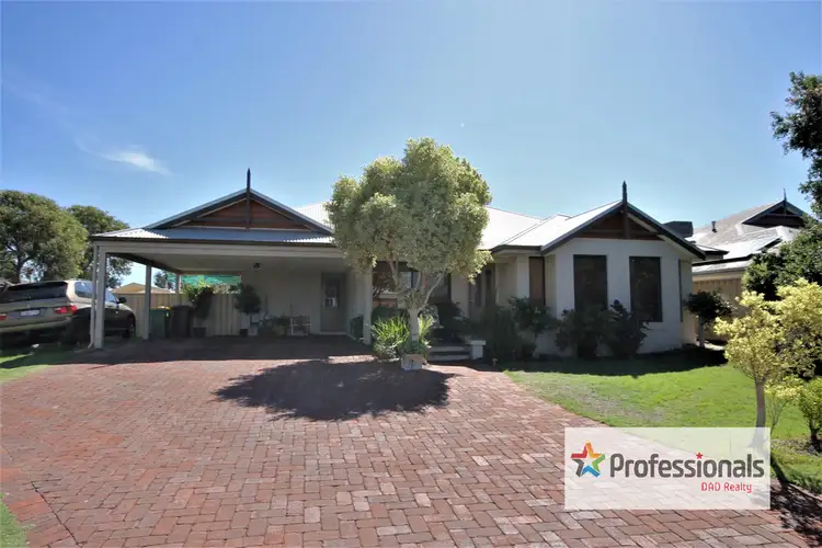 1 Avon Gardens, Millbridge WA 6232