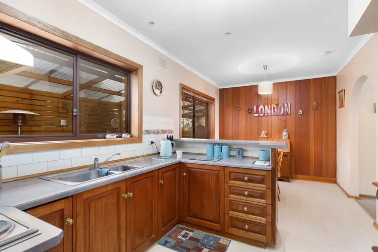 Fifth view of Homely house listing, 1/8 Charles Street, Mount Gambier SA 5290