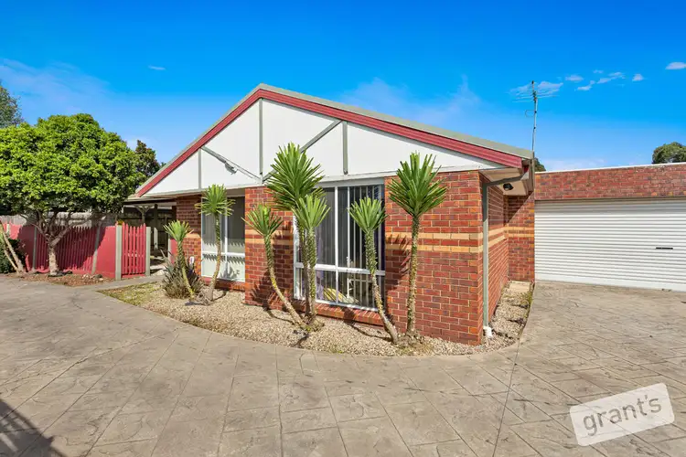 2 /62 Millswyn Avenue, Hampton Park VIC 3976