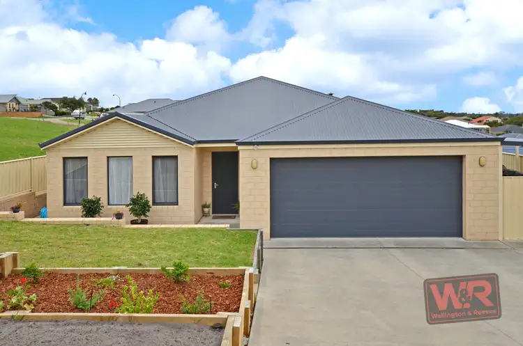 16 Berliner Street, Bayonet Head WA 6330