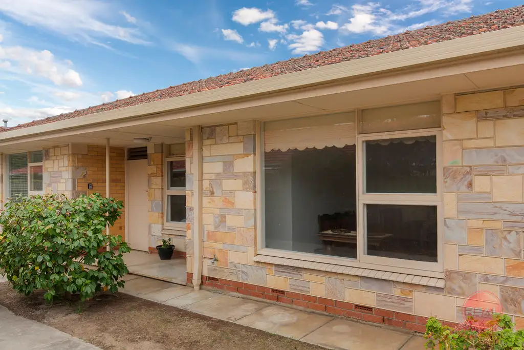 Main view of Homely unit listing, 2/8 Third Avenue, Glenelg East SA 5045