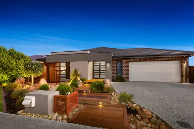 32 Ripplebrook Boulevard, Narre Warren North VIC 3804