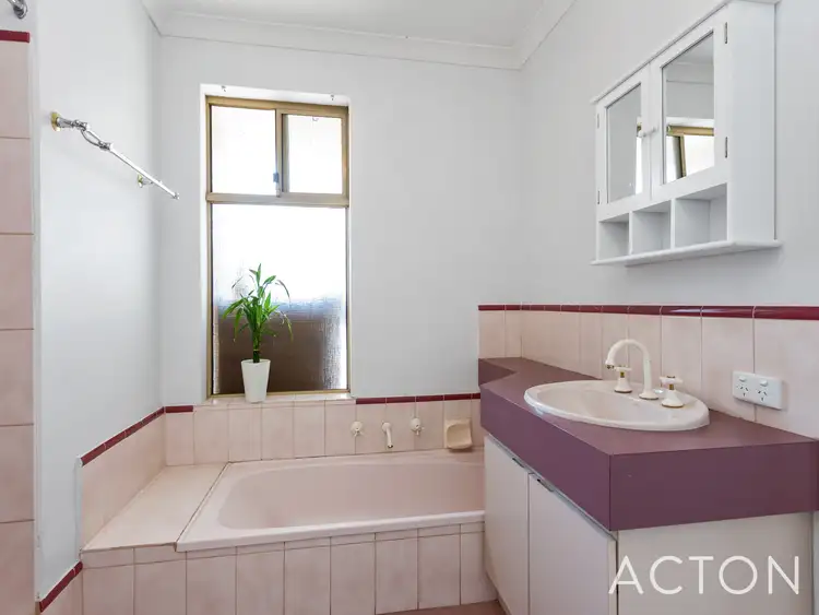 Seventh view of Homely house listing, 7 Carnation Place, Yangebup WA 6164