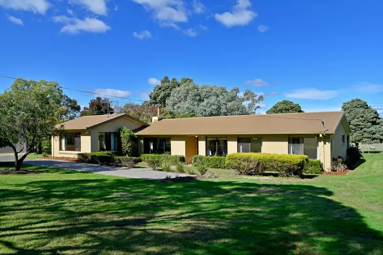 97 Nowra Road, Roches Beach TAS 7170