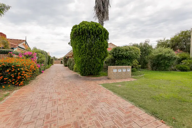 4/7 Barker Avenue, Balcatta WA 6021