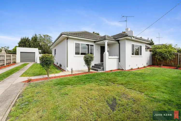 3 Barry Street, Moe VIC 3825