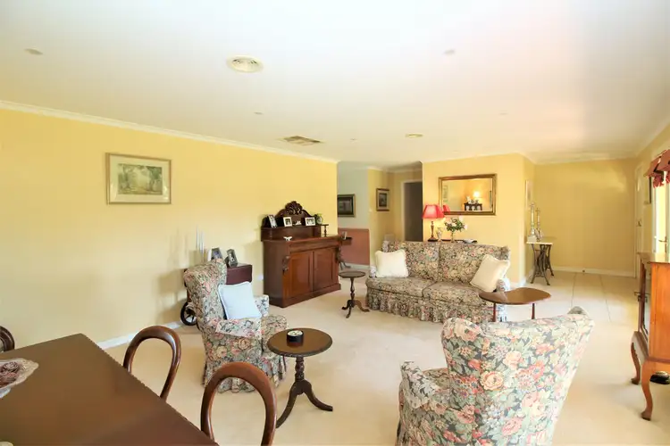Fourth view of Homely house listing, 5 Foster Place, Griffith NSW 2680