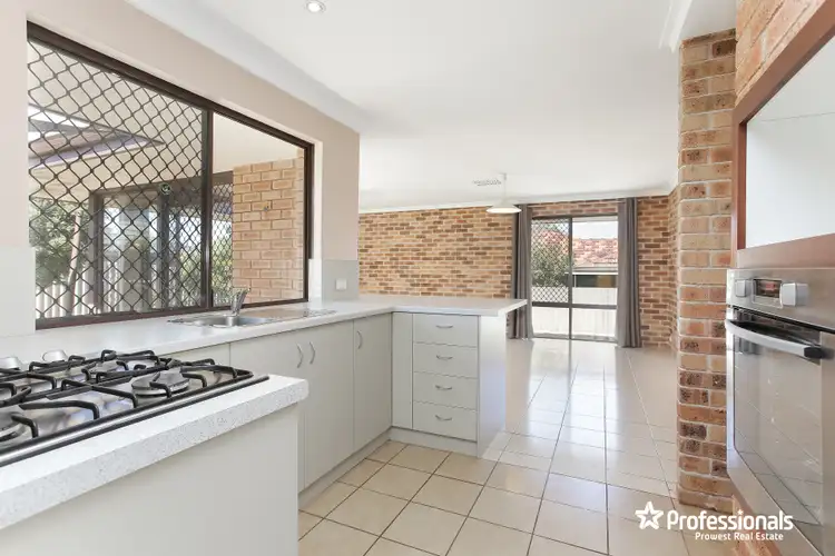 Sixth view of Homely house listing, 7 Allison Close, Willetton WA 6155