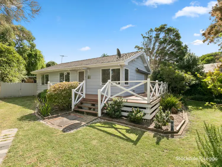 9 Anderson Avenue, Inverloch VIC 3996