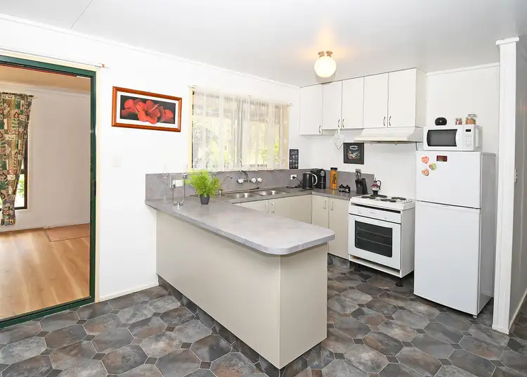 Sixth view of Homely house listing, 13 Bellevue St, Howard QLD 4659