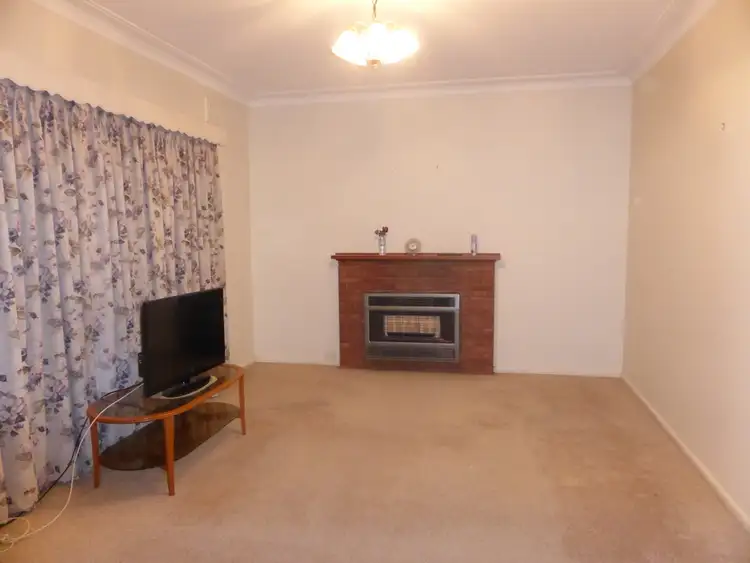 Second view of Homely house listing, 10 Moon Crescent, Parkes NSW 2870