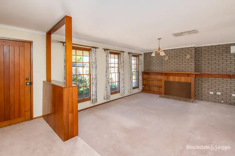Second view of Homely house listing, 3 Derwent Court, Shepparton VIC 3630