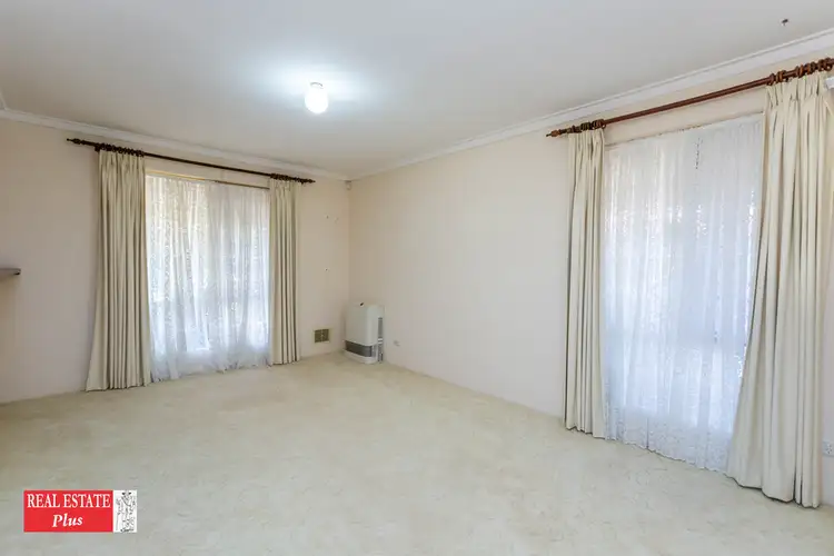 Fourth view of Homely villa listing, 15B Pine Gap, Swan View WA 6056