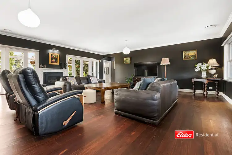 Fifth view of Homely house listing, 33 Pinerate Place, Echuca VIC 3564