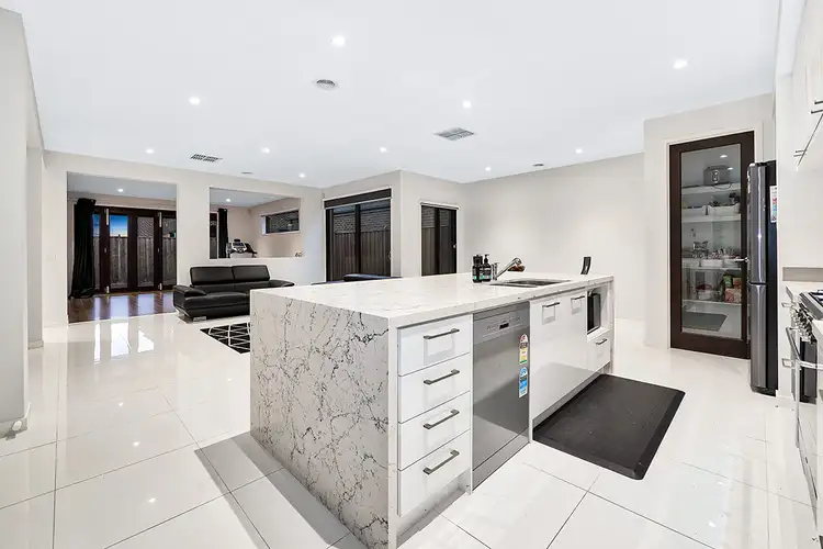 Fourth view of Homely house listing, 8 Faolan Way, Cranbourne West VIC 3977