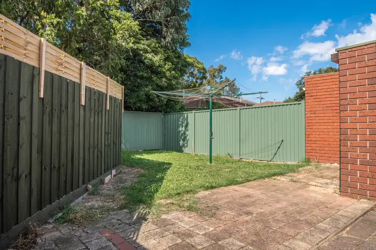 Fifth view of Homely unit listing, 4/4A Tucker Street, Cranbourne VIC 3977