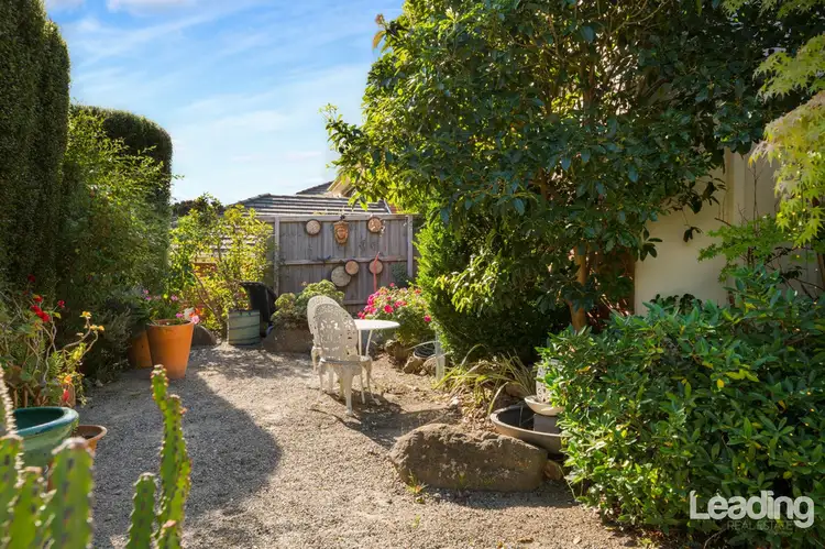 Second view of Homely house listing, 2 Tennyson Court, Sunbury VIC 3429