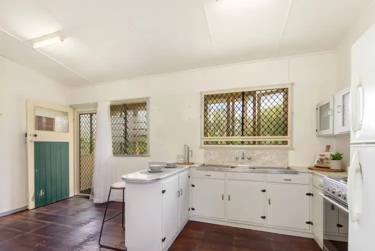 Seventh view of Homely house listing, 2 Kent Street, Tivoli QLD 4305