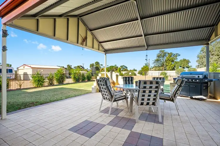 15 Mattner Road, Waikerie SA 5330