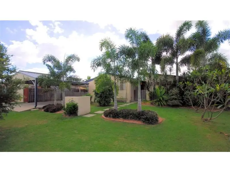 Main view of Homely house listing, 10 Geoffrey Court, Rasmussen QLD 4815