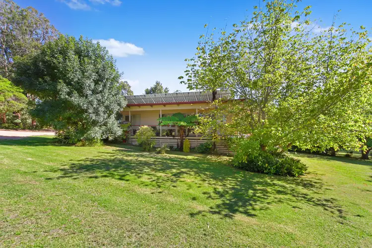 15 Lake Bunga Beach Road, Lake Bunga VIC 3909