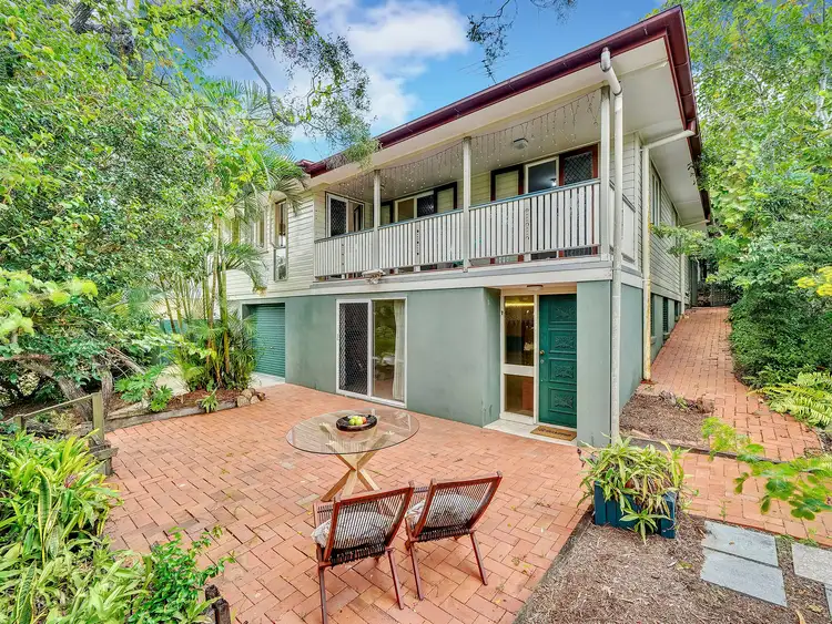 86 Nurstead Street, Camp Hill QLD 4152