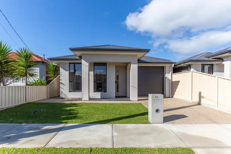 42 Mitchell Street East, Seaton SA 5023