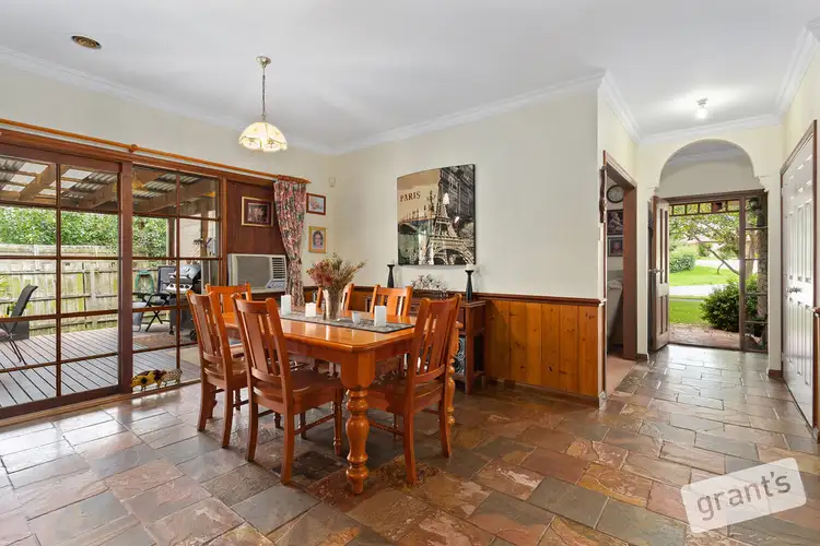 Seventh view of Homely house listing, 11 Lucy Court, Narre Warren VIC 3805