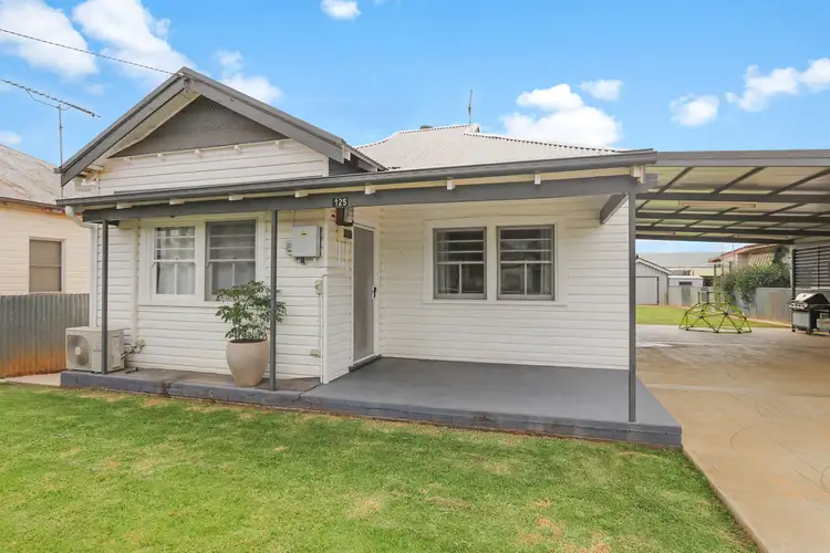 125 Britannia Street, Temora NSW 2666