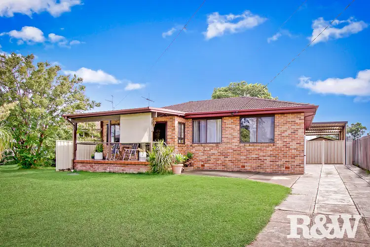 6 Jenny Place, Rooty Hill NSW 2766