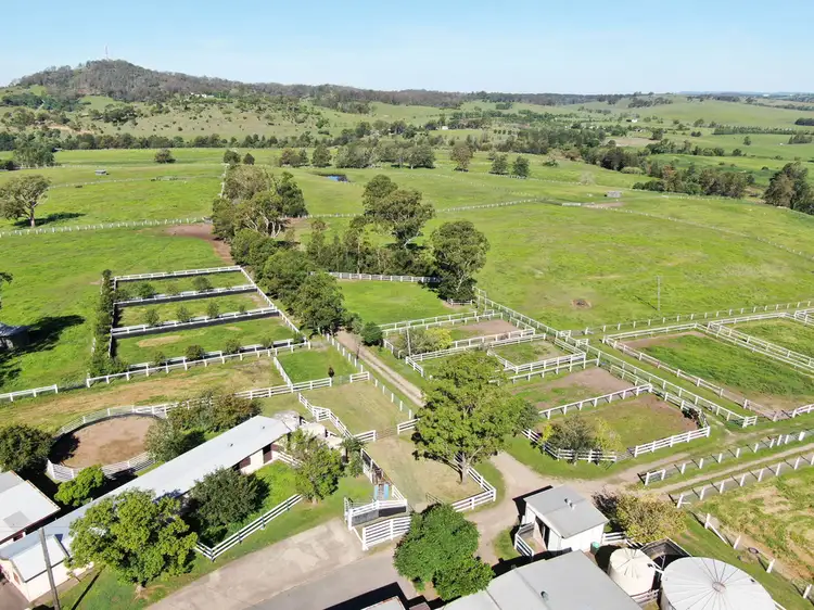 110 Knockfin Road, Luskintyre NSW 2321