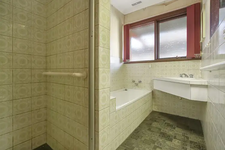 Sixth view of Homely house listing, 17 Marie Drive, Wodonga VIC 3690