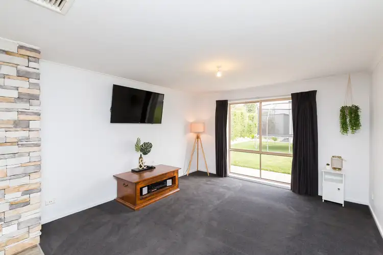 Sixth view of Homely house listing, 19 Burnlea Drive, Horsham VIC 3400