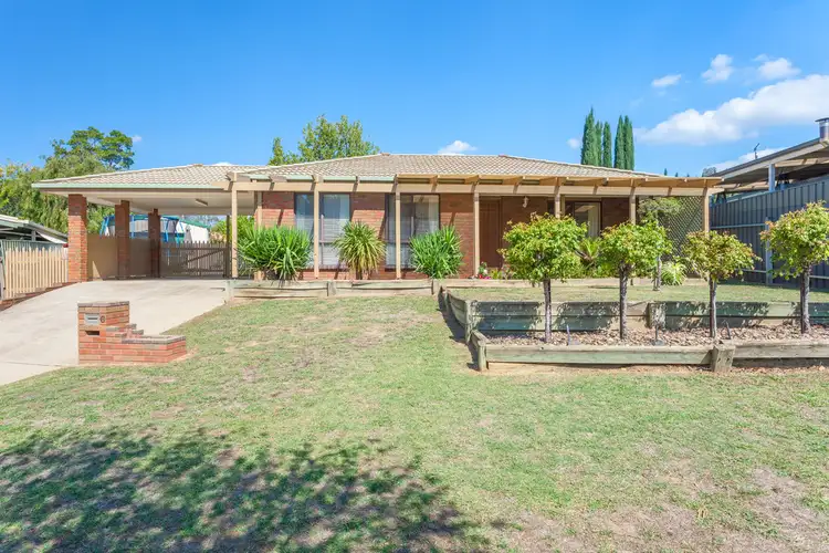 Main view of Homely house listing, 6 Holt Place, Wodonga VIC 3690
